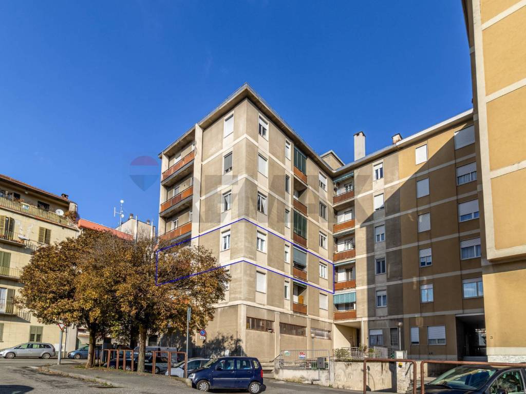 appartamento in vendita a Biella in zona Centro Città