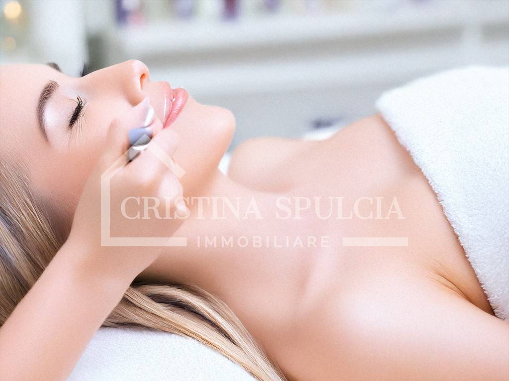 negozio in vendita a Vimercate