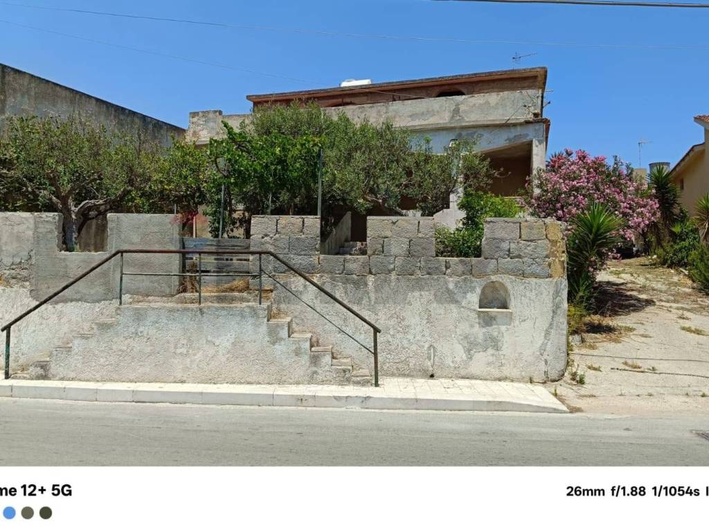 casa indipendente in vendita a Castelvetrano in zona Triscina di Selinunte