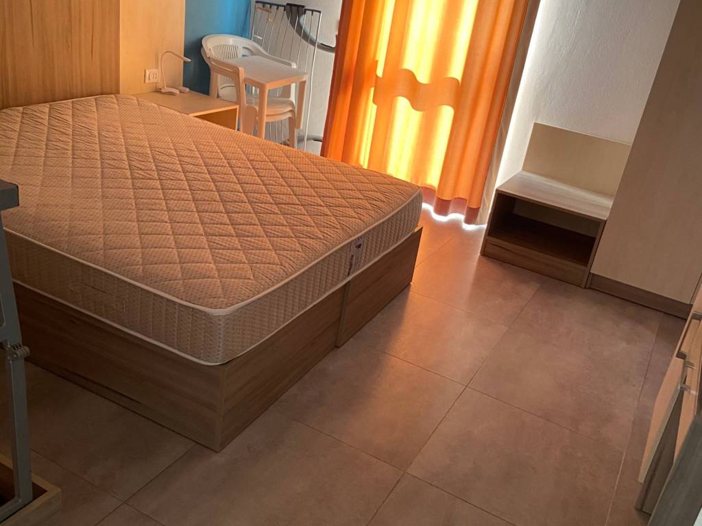 immagine annuncio 1 di 4