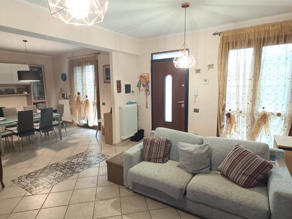 casa indipendente in vendita a Borgo San Lorenzo