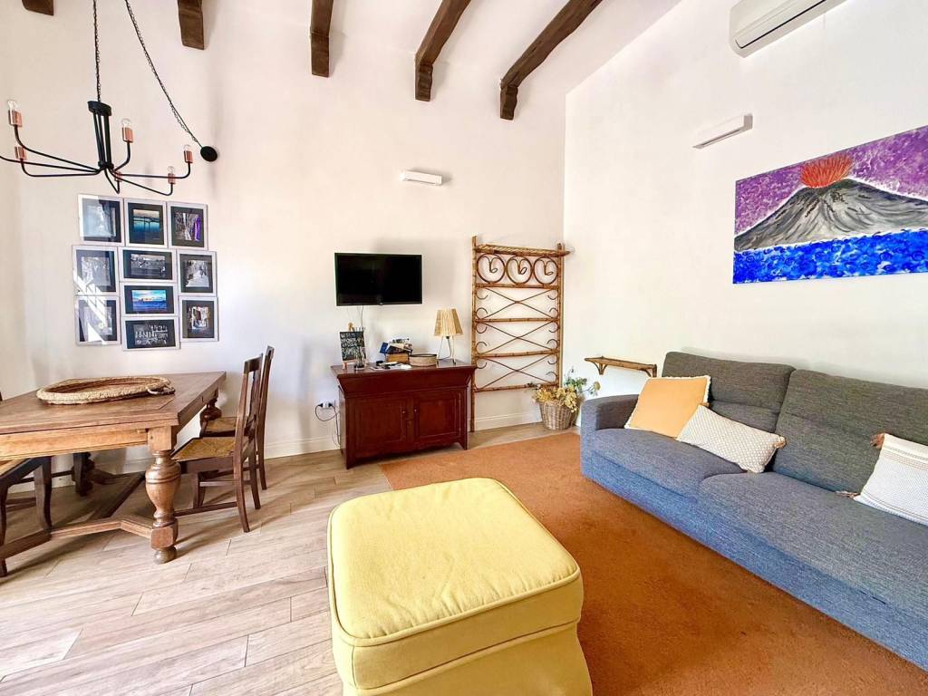 appartamento in affitto a Napoli in zona Vomero