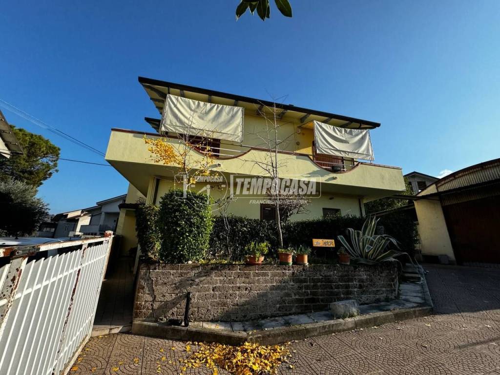 casa indipendente in vendita a Chieti in zona Chieti Scalo