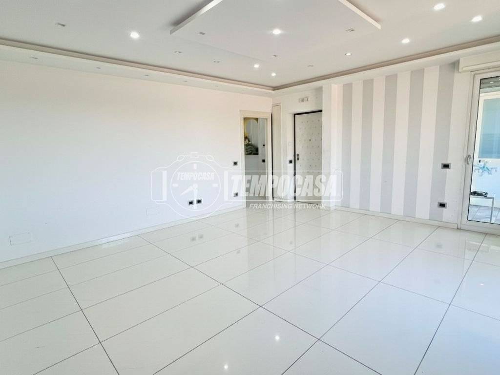 appartamento in vendita a Napoli in zona Fuorigrotta