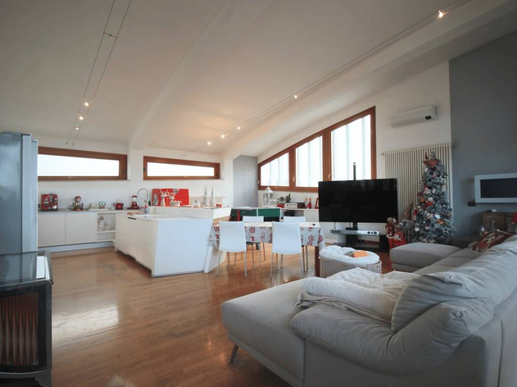 appartamento in vendita a Vicenza in zona San Felice