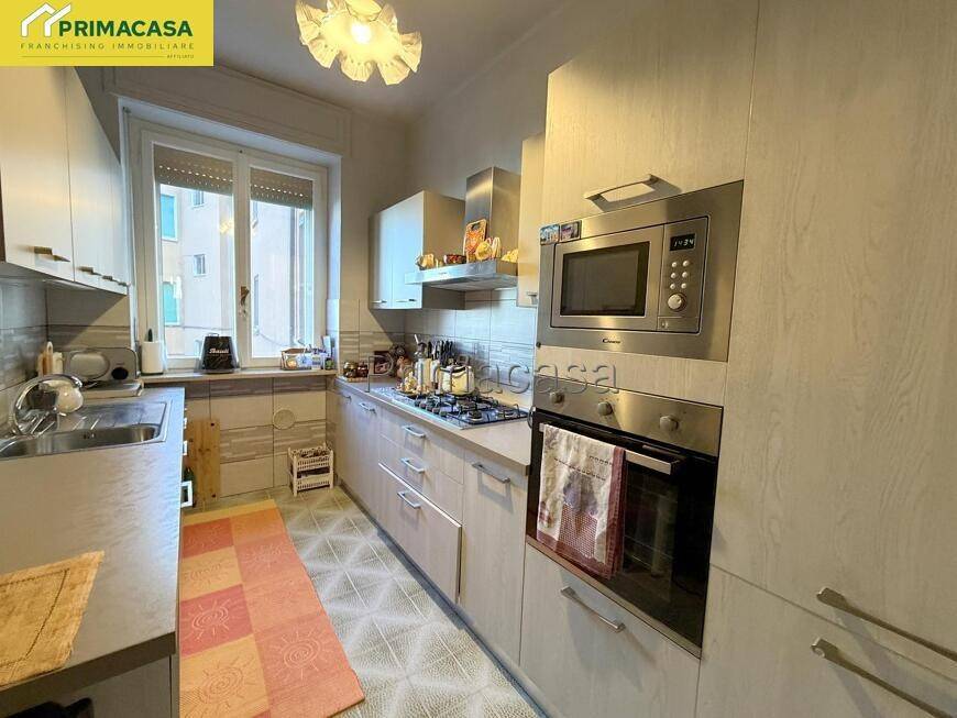 appartamento in vendita a Verona in zona Santa Lucia