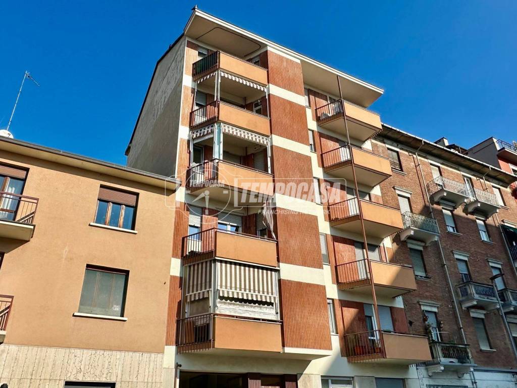 appartamento in vendita a Torino in zona Millefonti