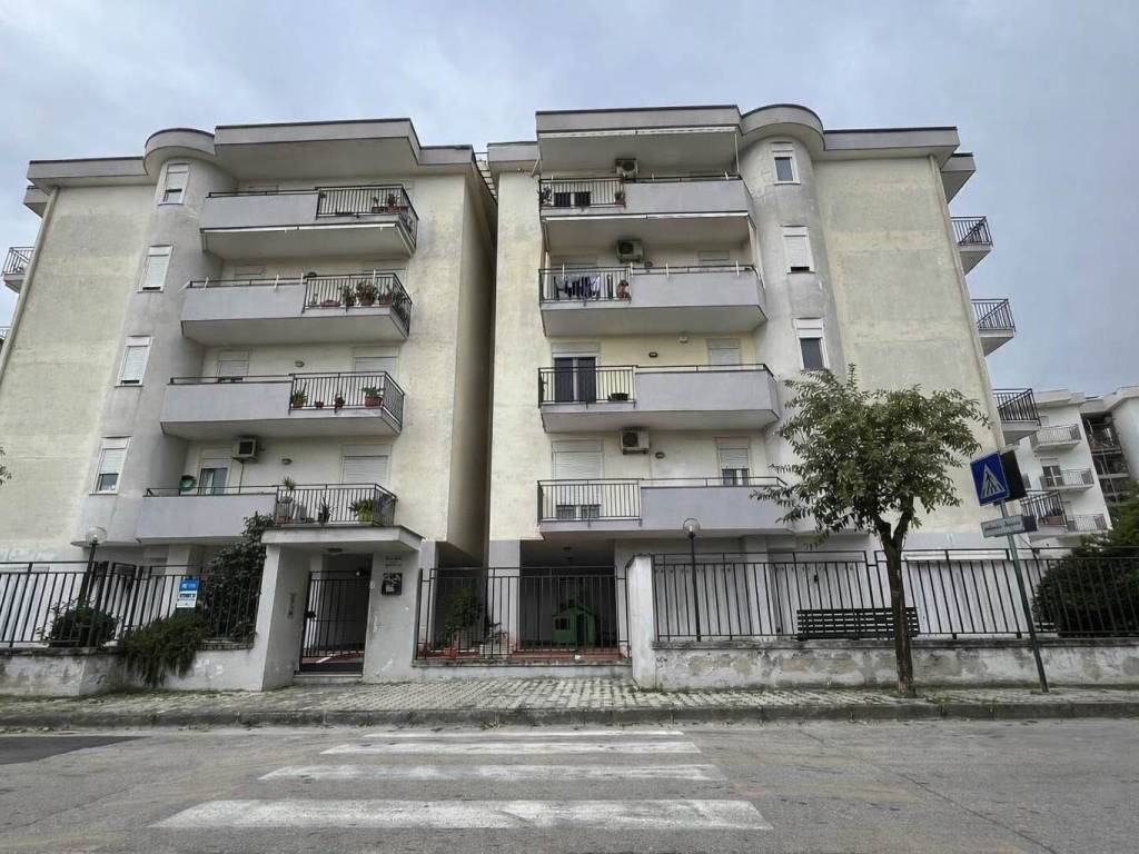 appartamento in vendita a Curti