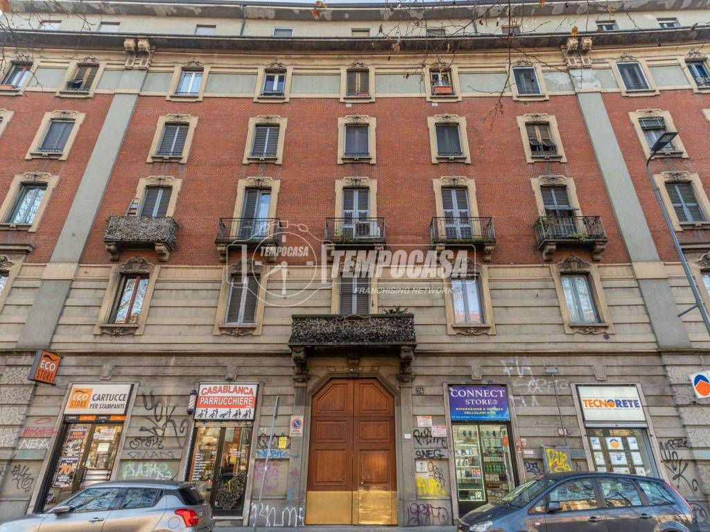 appartamento in vendita a Milano in zona Morivione