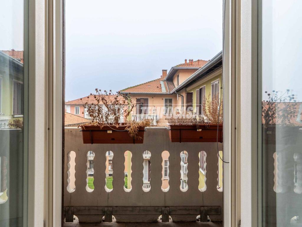 appartamento in vendita a Milano in zona Bocconi