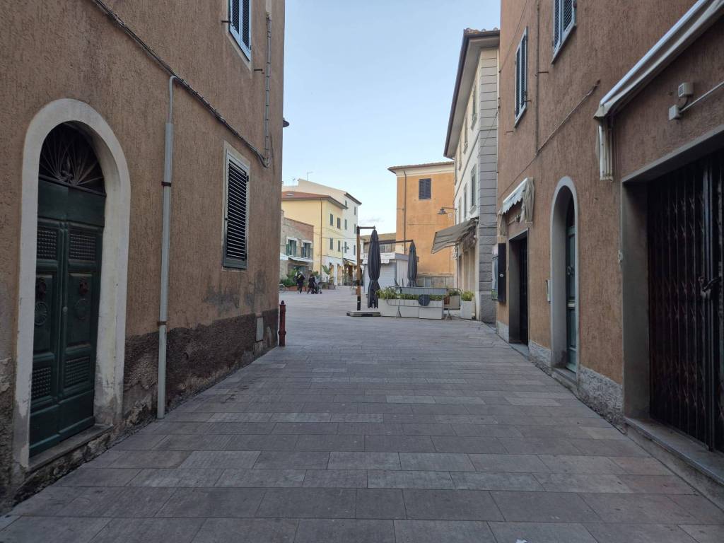 negozio in vendita a Castiglione della Pescaia