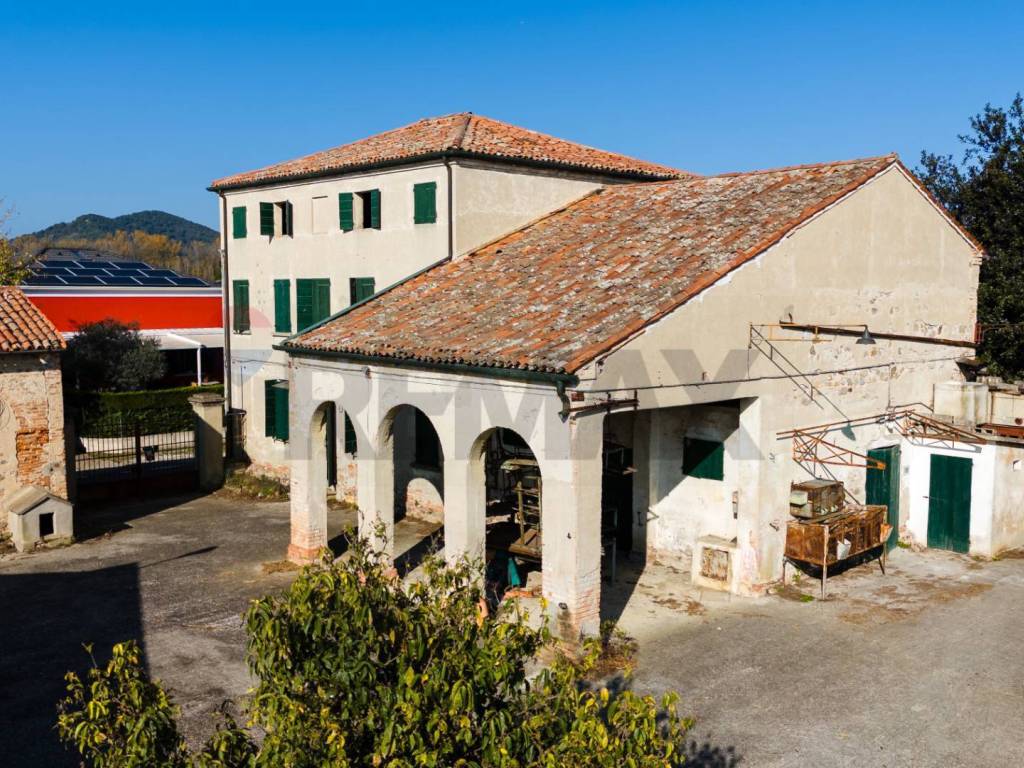 casale in vendita a Pernumia