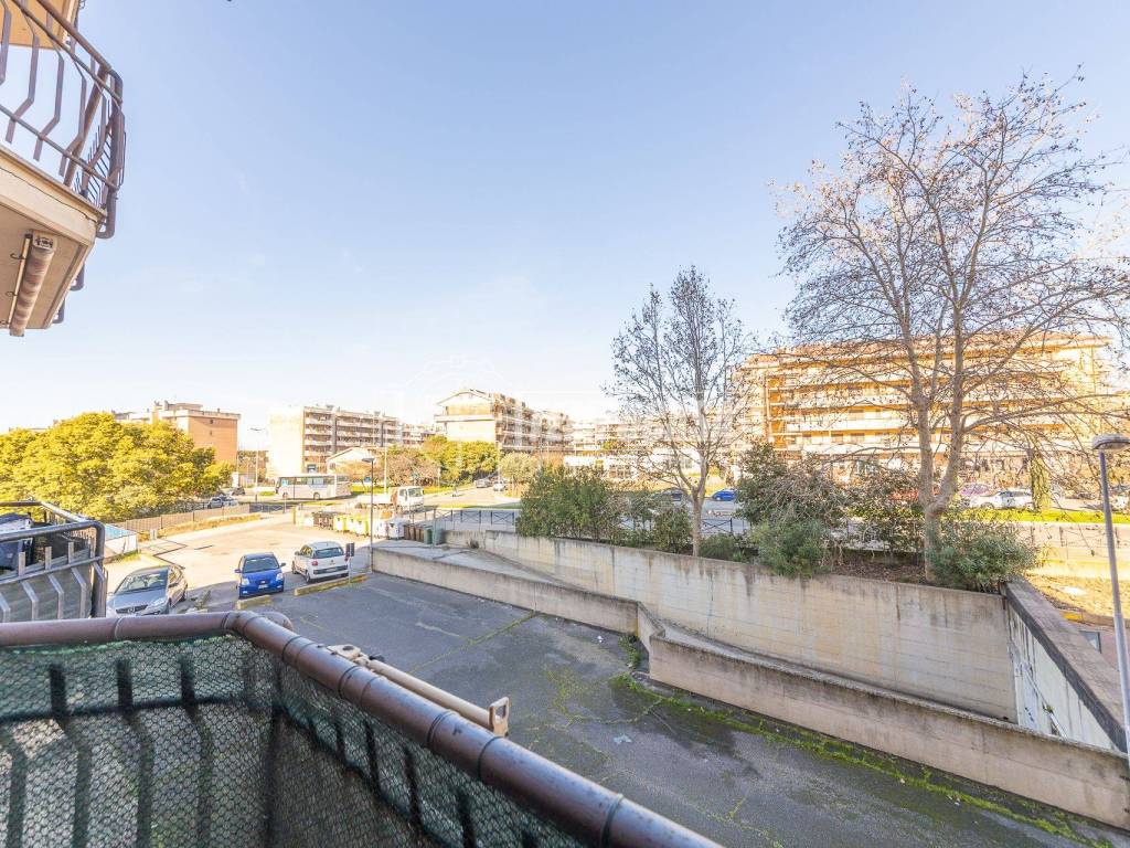 appartamento in vendita a Pomezia