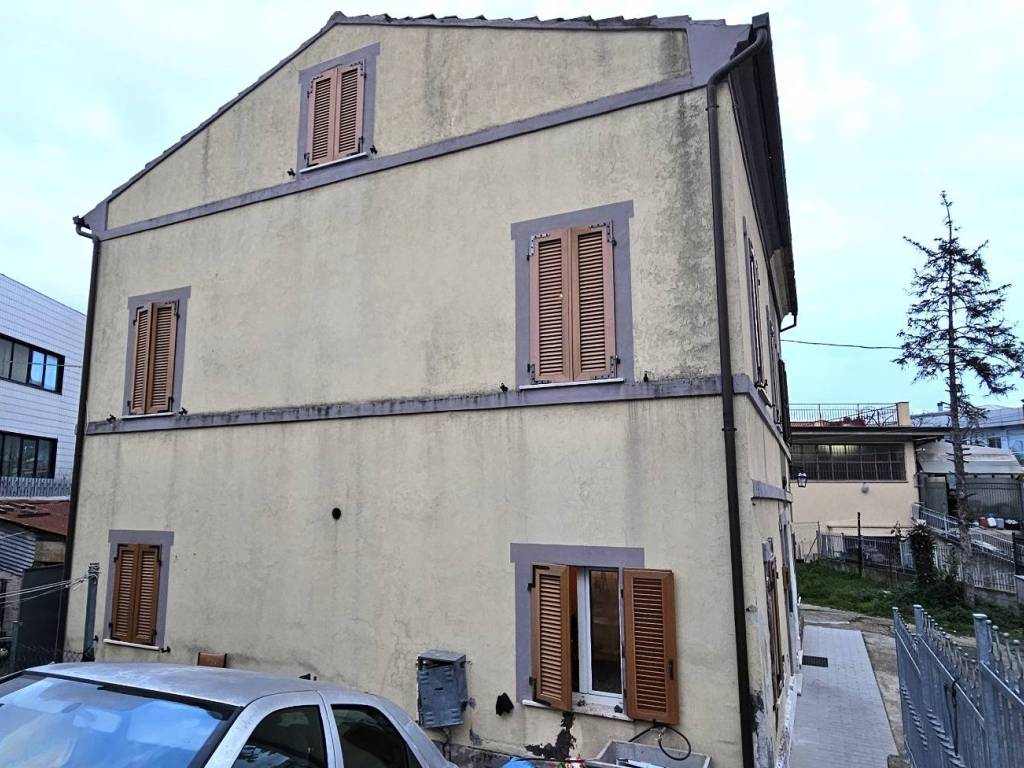 immagine annuncio 2 di 4