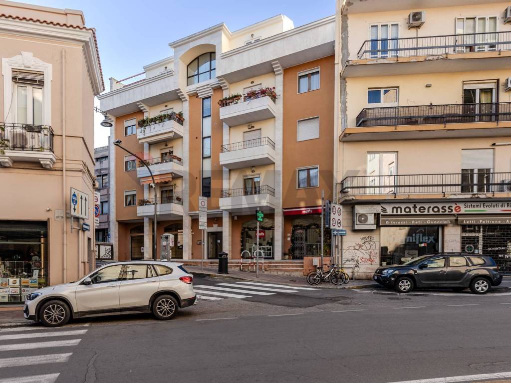 appartamento in vendita a Cagliari in zona San Benedetto