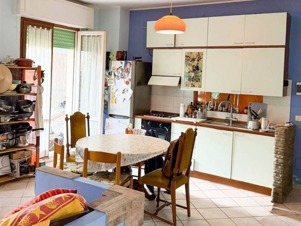 appartamento in vendita a Falconara Marittima