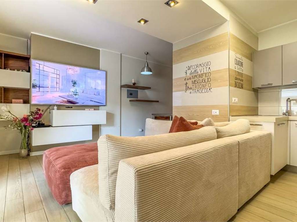 appartamento in vendita a Cagliari in zona Poetto/Marina Piccola