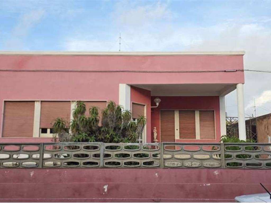 casa indipendente in vendita a Marsala