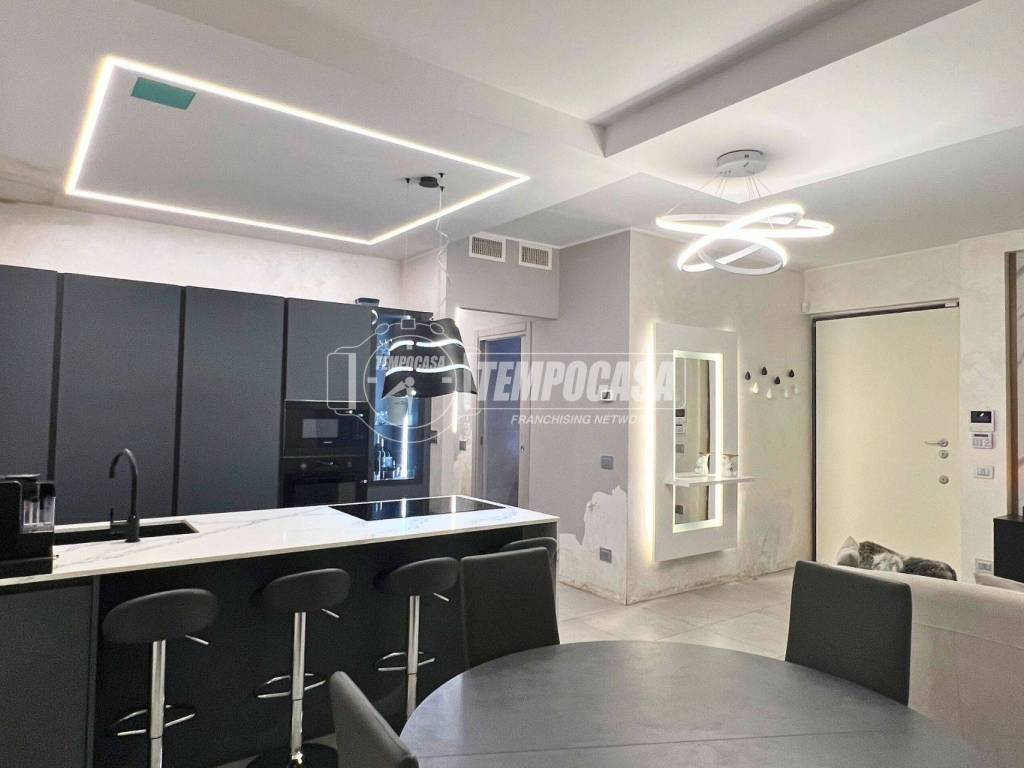 appartamento in vendita ad Agrate Brianza