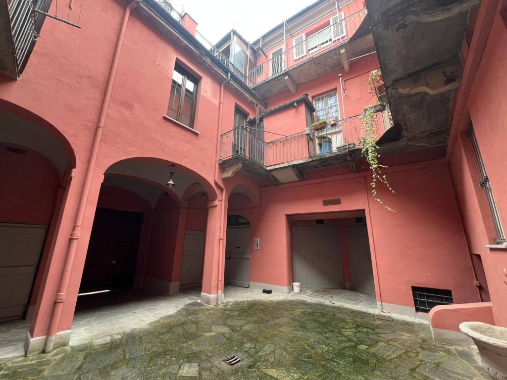 appartamento in vendita ad Asti in zona Centro Città