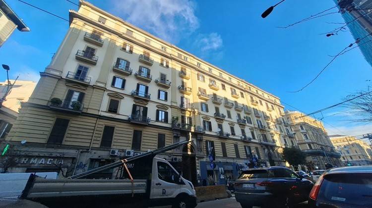 appartamento in vendita a Napoli in zona Pendino / San Giuseppe