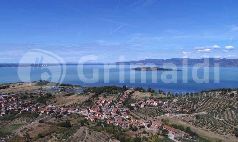 casa indipendente in vendita a Magione