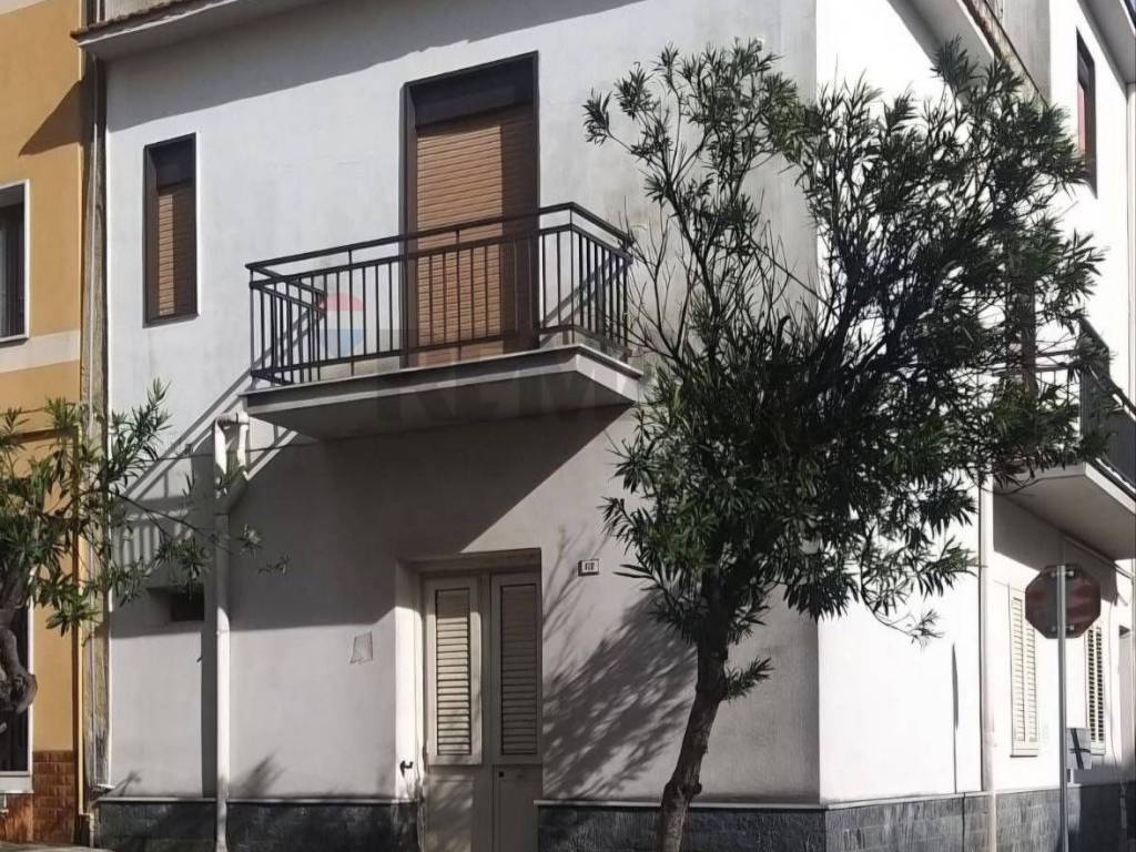 casa indipendente in vendita a Partanna