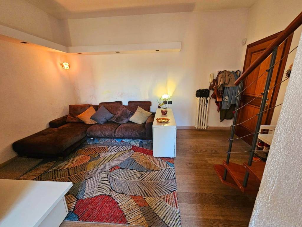 appartamento in vendita a Barberino Tavarnelle in zona San Donato in Poggio