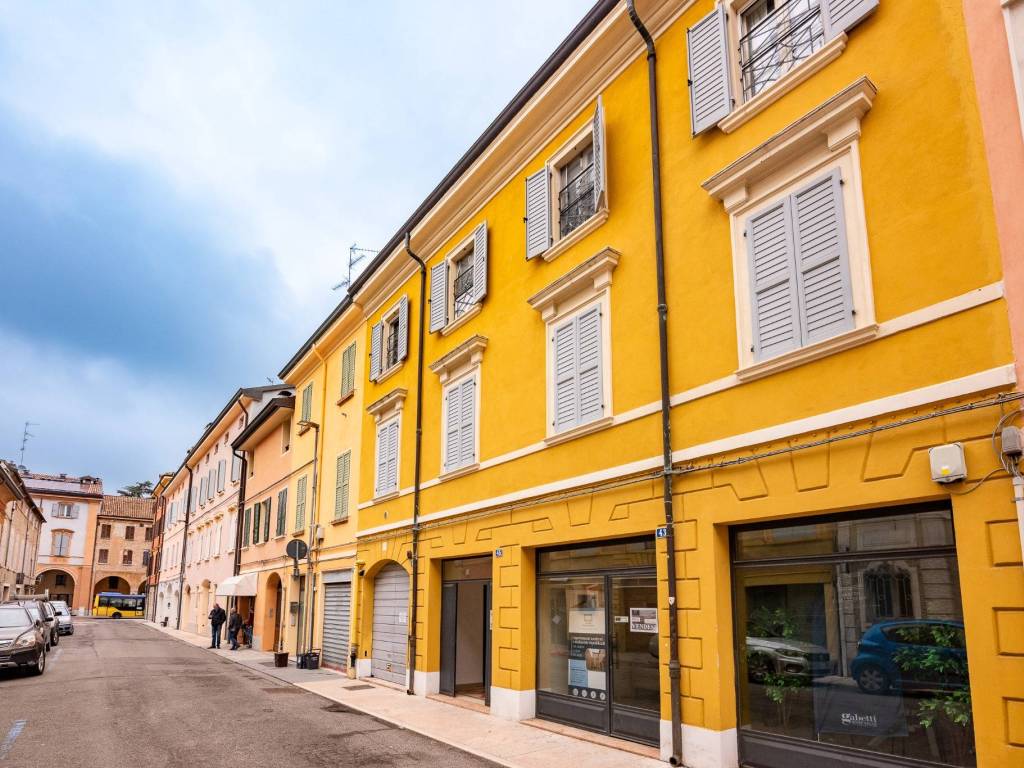 immagine annuncio 1 di 4