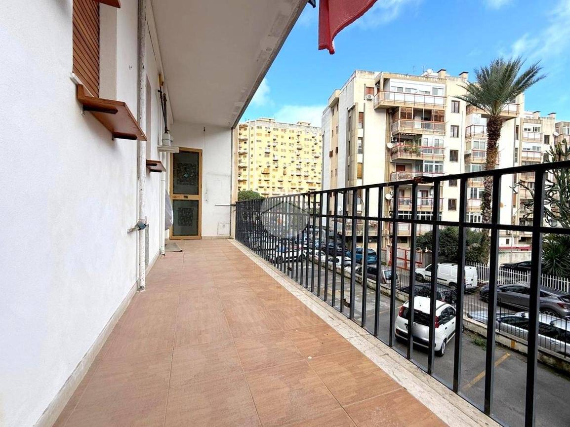 Appartamento via Antonio Pacinotti 64, Malaspina, Palermo - Photo 29