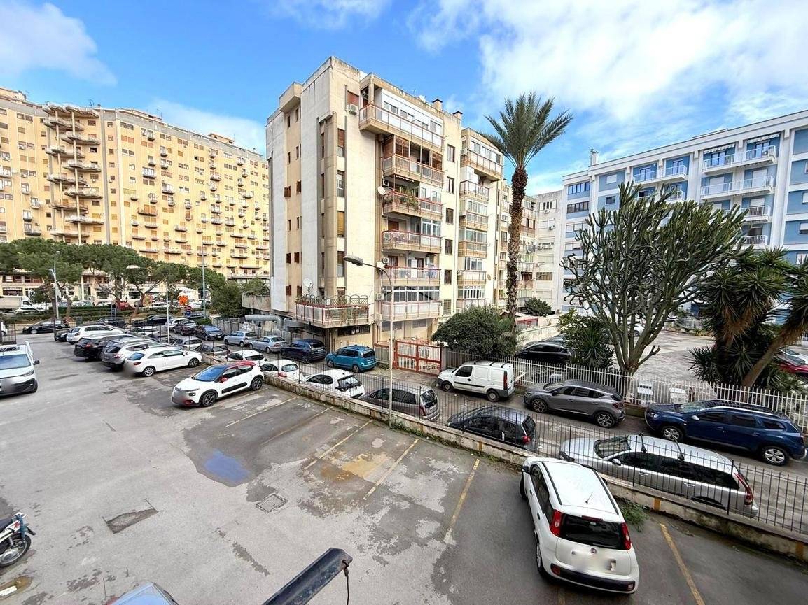 Appartamento via Antonio Pacinotti 64, Malaspina, Palermo - Photo 30