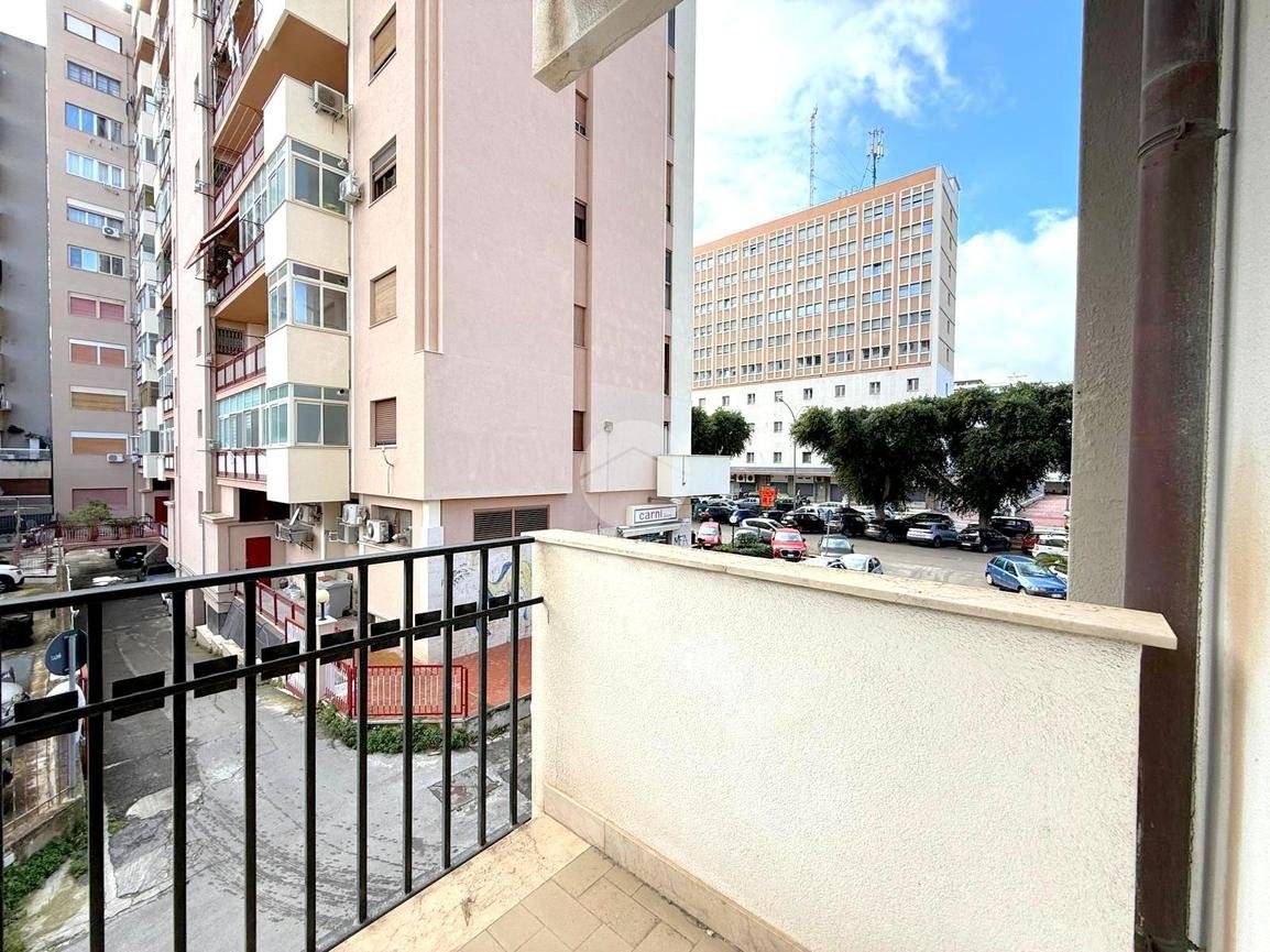 Appartamento via Antonio Pacinotti 64, Malaspina, Palermo - Photo 37