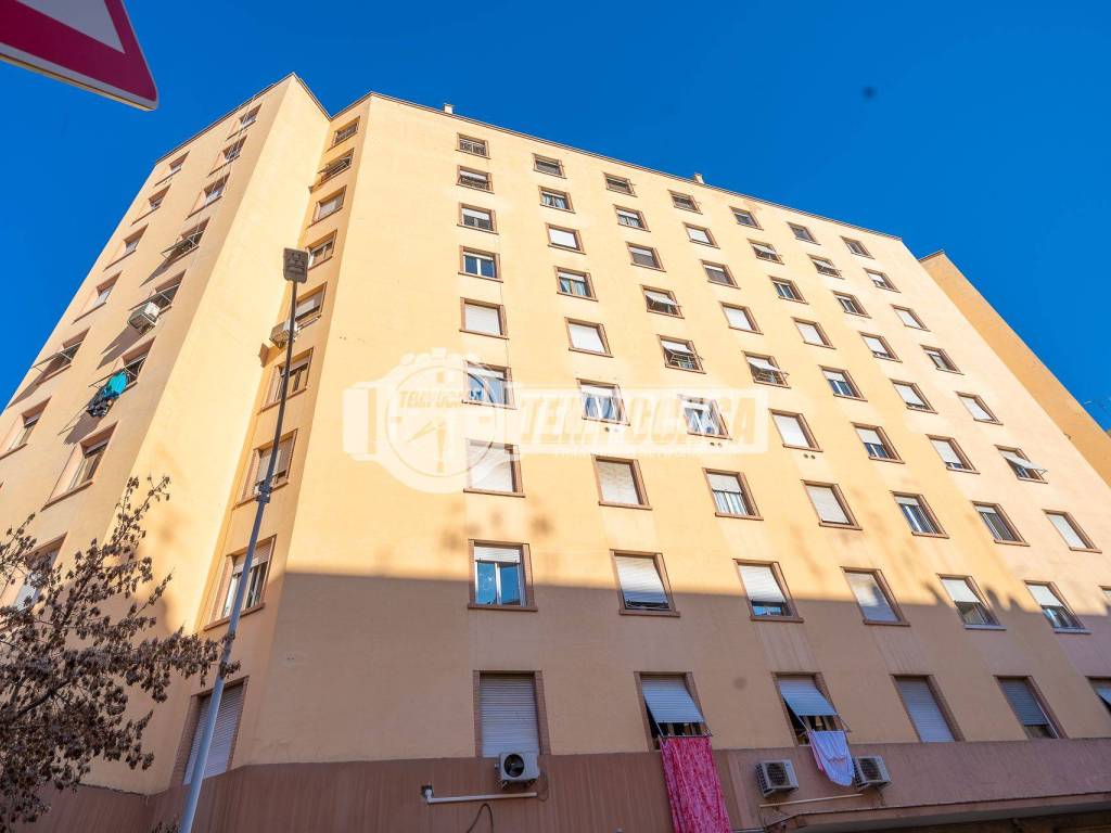 appartamento in vendita a Roma in zona Appio Latino