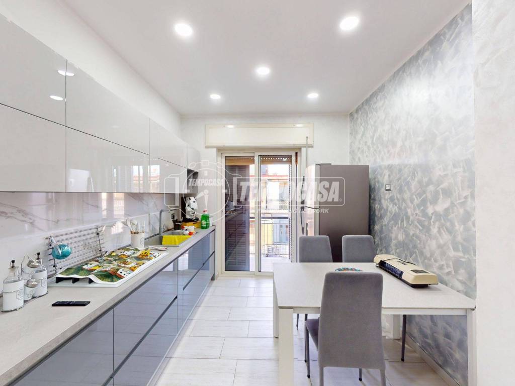 appartamento in vendita a Casoria in zona Arpino