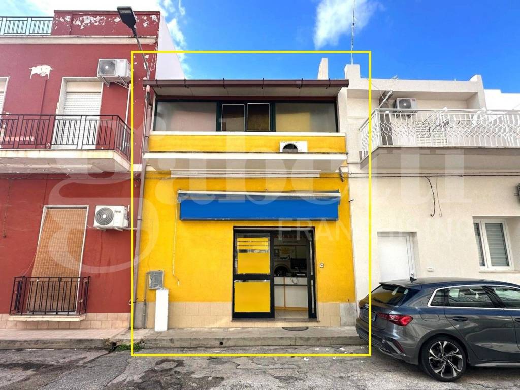 casa indipendente in vendita ad Avola