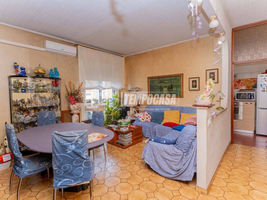 appartamento in vendita a Novate Milanese