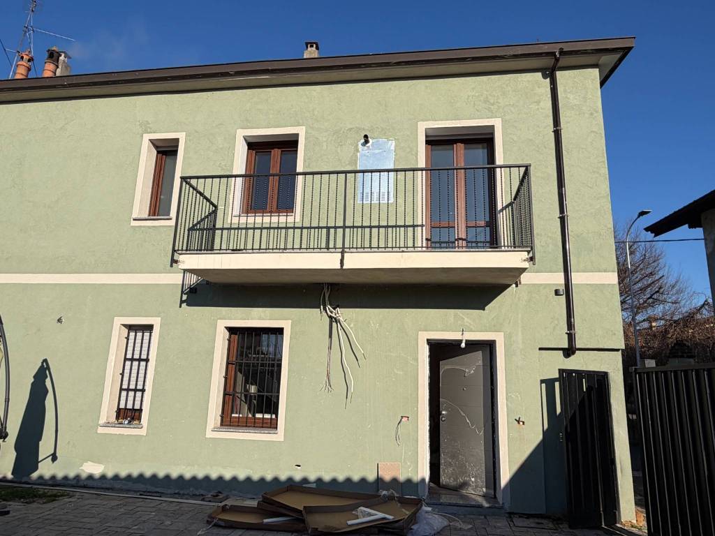 casa indipendente in vendita a Gambolò