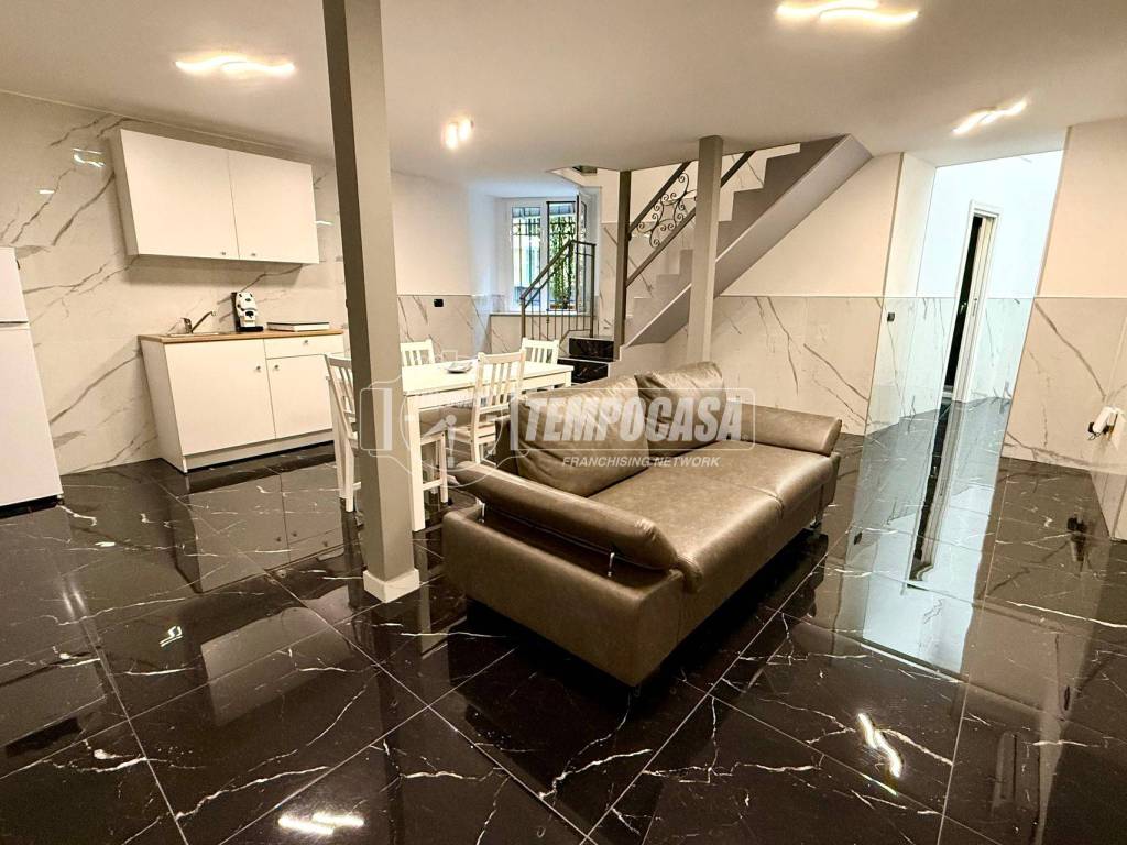 appartamento in affitto a Napoli in zona San Lorenzo