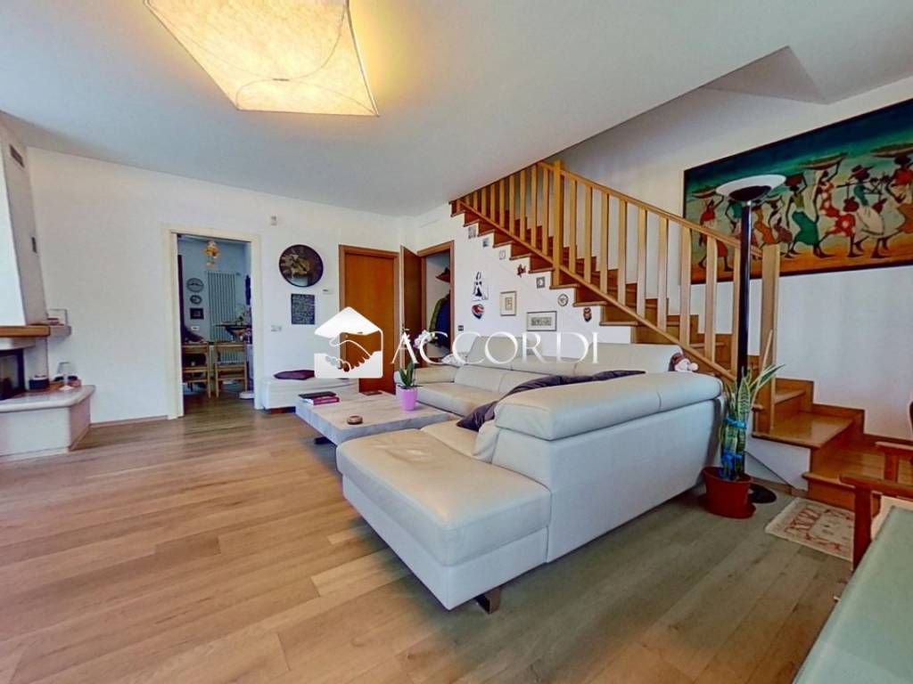 casa indipendente in vendita a Montebelluna