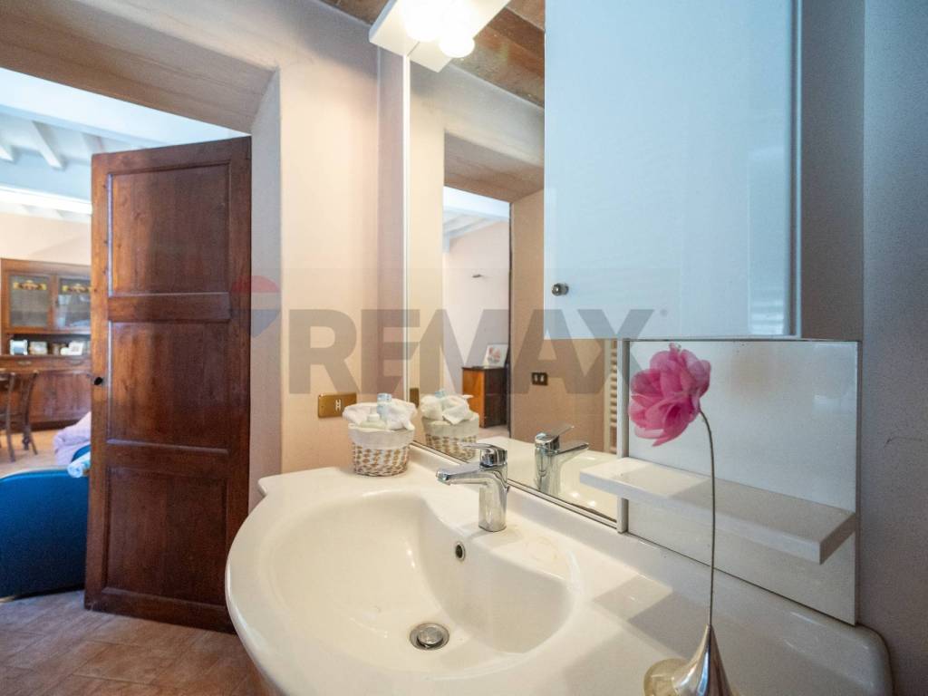 casa indipendente in vendita a Commessaggio