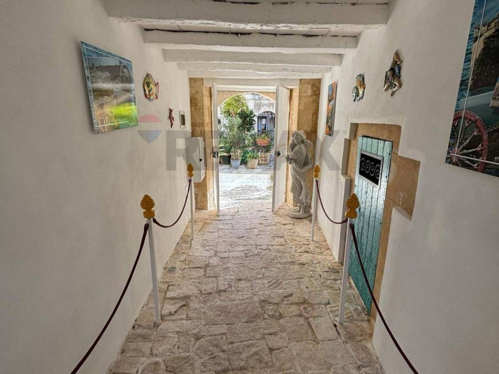 appartamento in vendita a Siracusa in zona Isola Ortigia