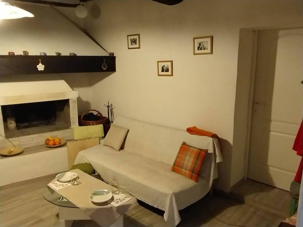 appartamento in vendita a Scarperia e San Piero in zona Scarperia