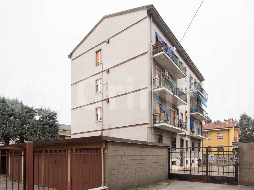 appartamento in vendita a Limbiate