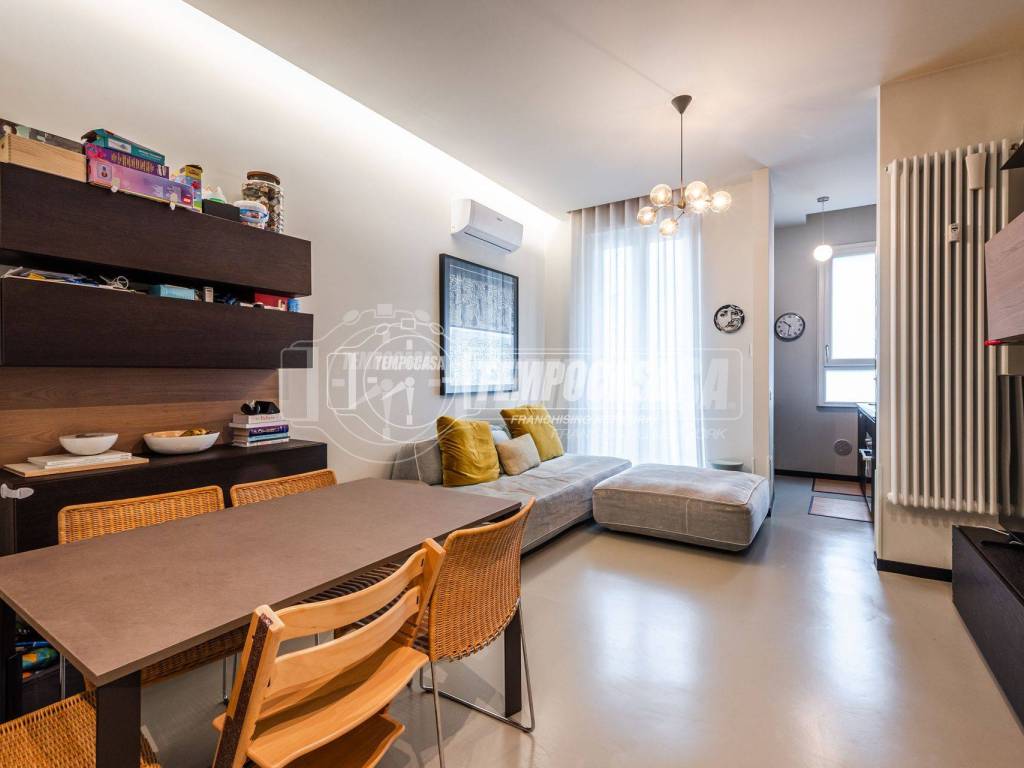 appartamento in vendita a Milano in zona Centro Direzionale