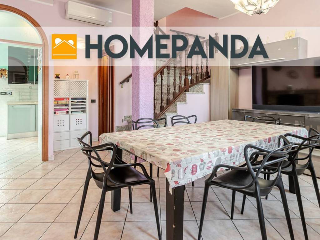 casa indipendente in vendita a Desio