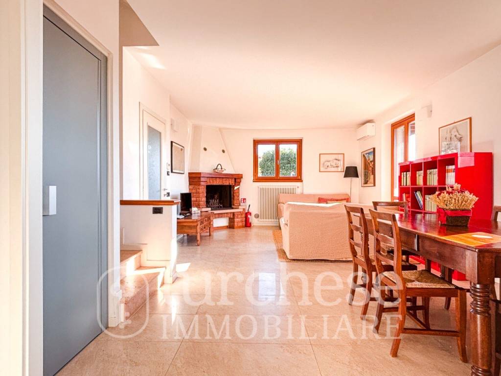 casa indipendente in vendita a Ponteranica