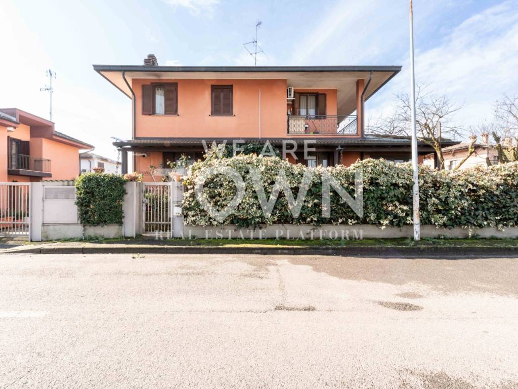 appartamento in vendita a San Giuliano Milanese in zona Zivido