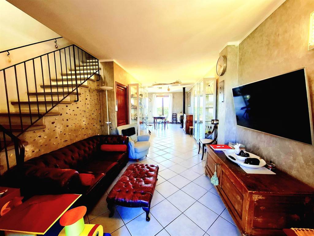 casa indipendente in vendita a Montespertoli in zona San Quirico in Collina