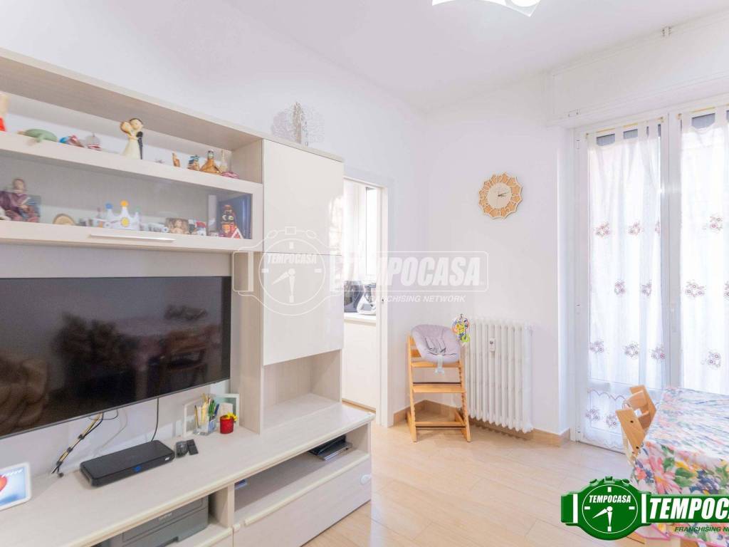 appartamento in vendita a Milano in zona Segnano
