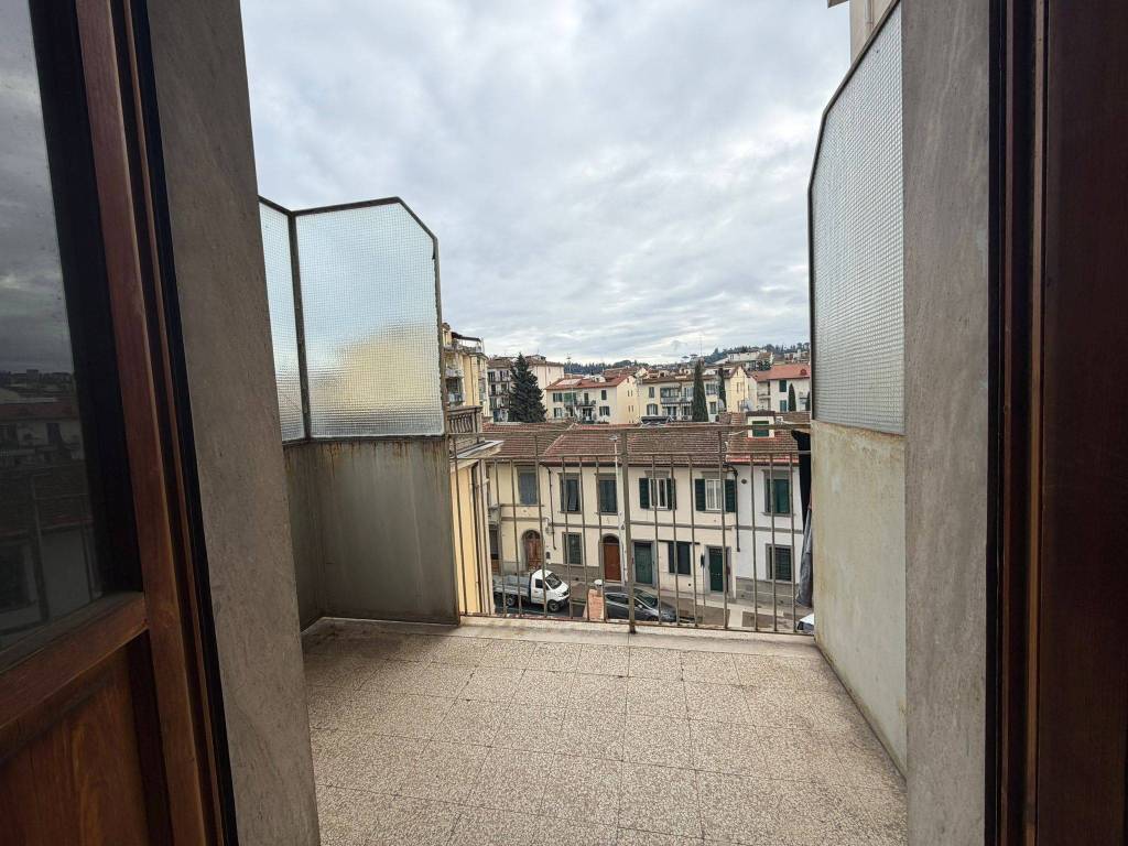 appartamento in vendita a Firenze in zona Soffiano